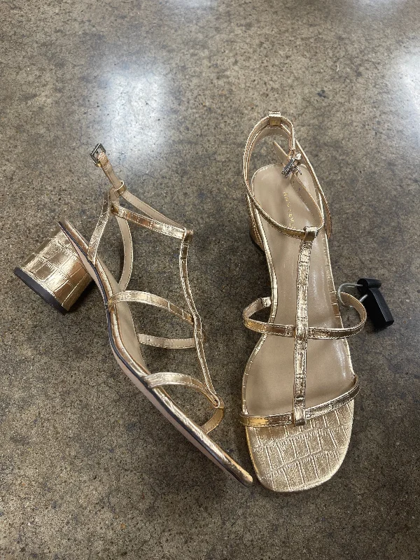 Sandals Heels Block By Ann Taylor In Gold, Size: 9