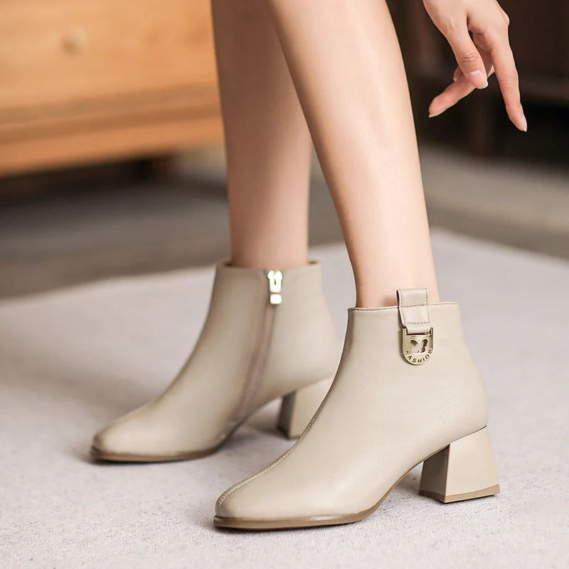 Women Stylish Minimalist Leather Chunky Heel Boots