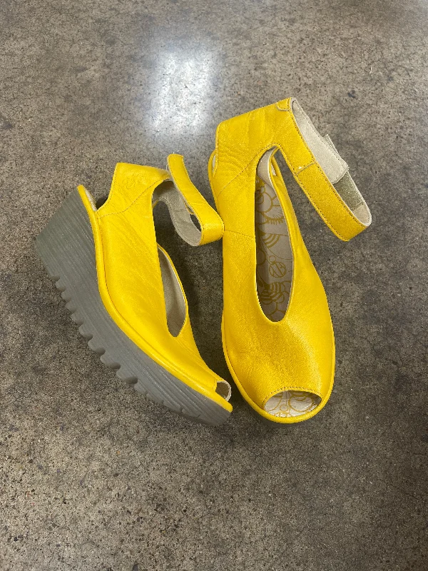 Sandals Heels Wedge By Fly London In Yellow, Size: 9