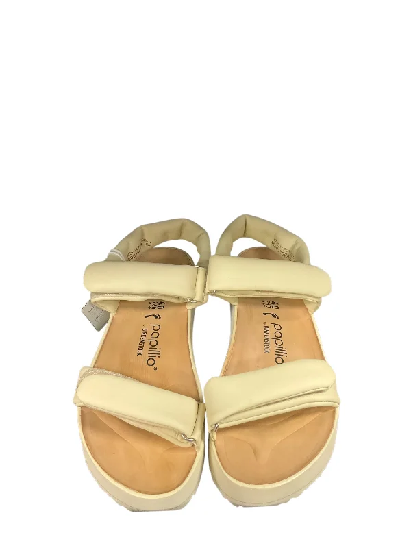 Sandals Heels Platform By Birkenstock In Cream, Size: 9.5