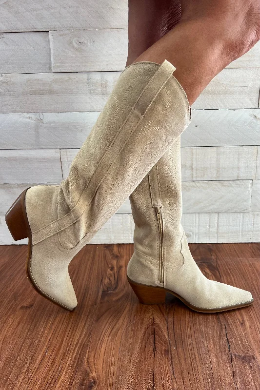 Matisse Agency Suede Boots- Cream